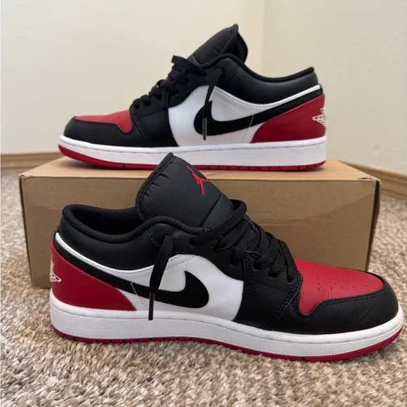 SOLD - Picture 2 of 6